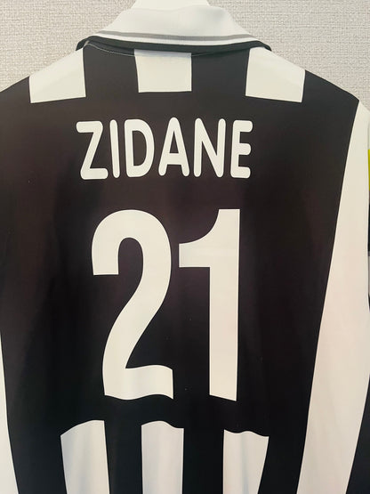 Juventus home football shirt 2000/01 Zidane XL