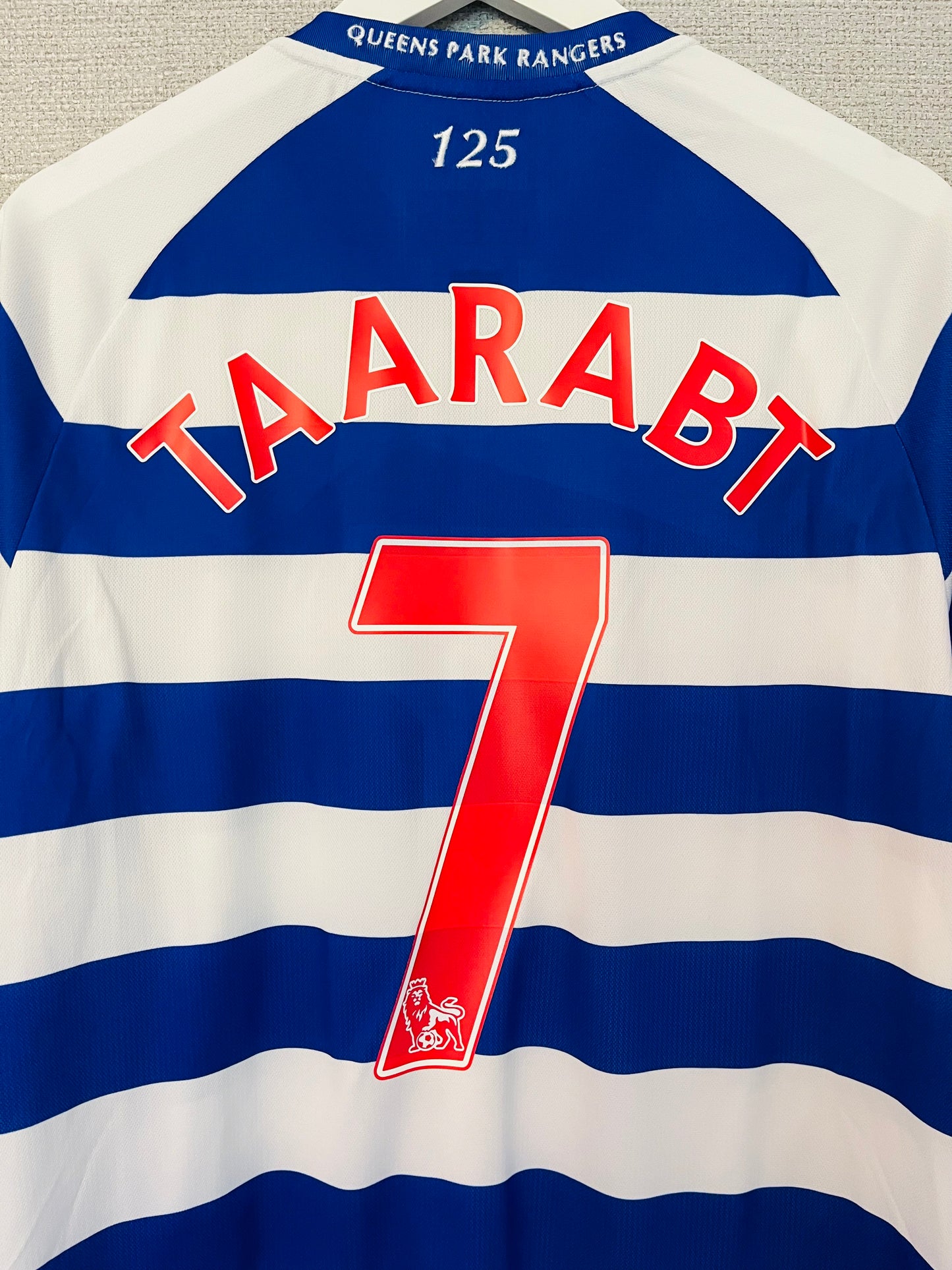 QPR Queens Park Rangers home football shirt 2011/12 Taarabt Large