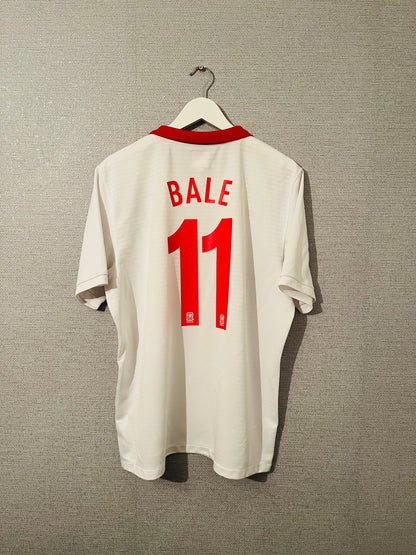 Wales away football shirt
2010/11 Bale XL
