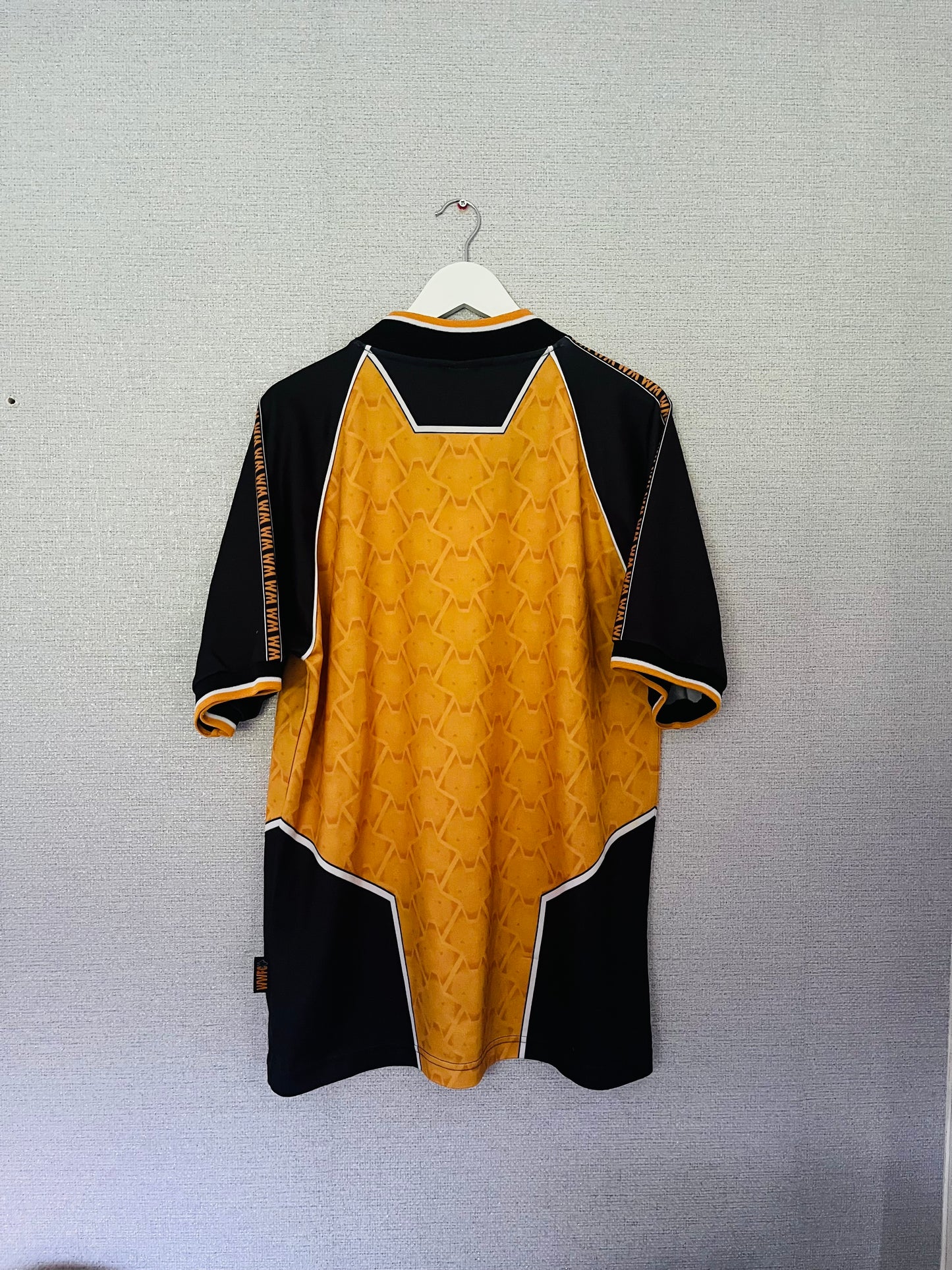 Wolverhampton Wanderers home football shirt 1996/98 Large