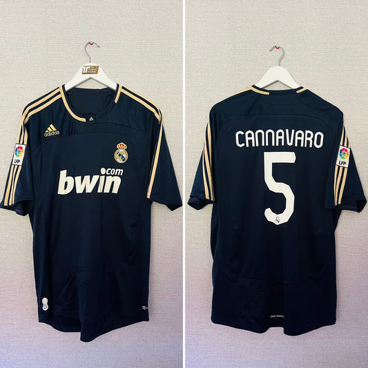 Real Madrid away football shirt
2007/08 Cannavaro Large