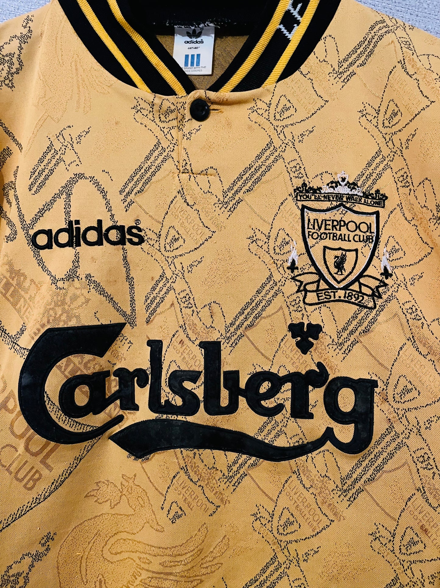 Liverpool third football shirt 1993/95 Small