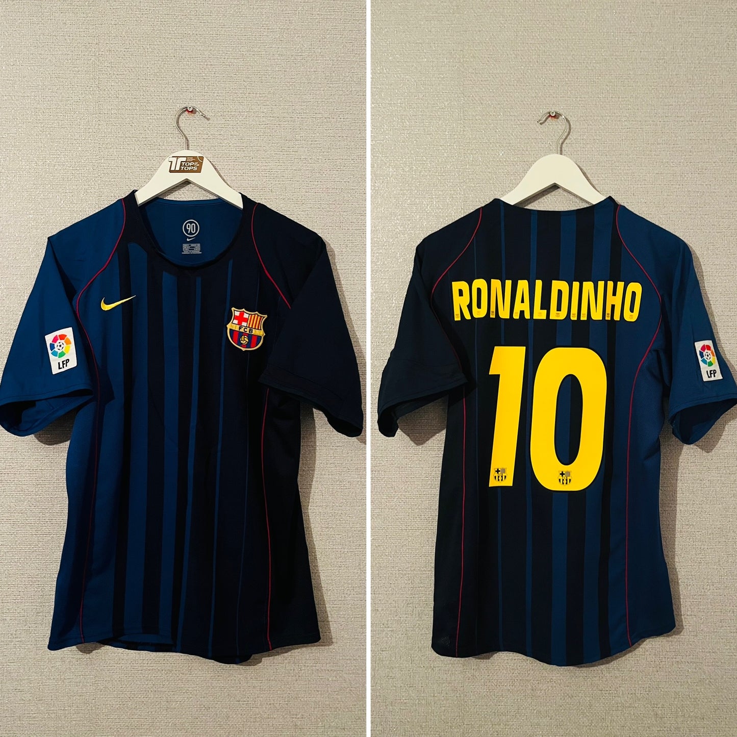 Barcelona away football shirt 2004/05 Ronaldinho Medium