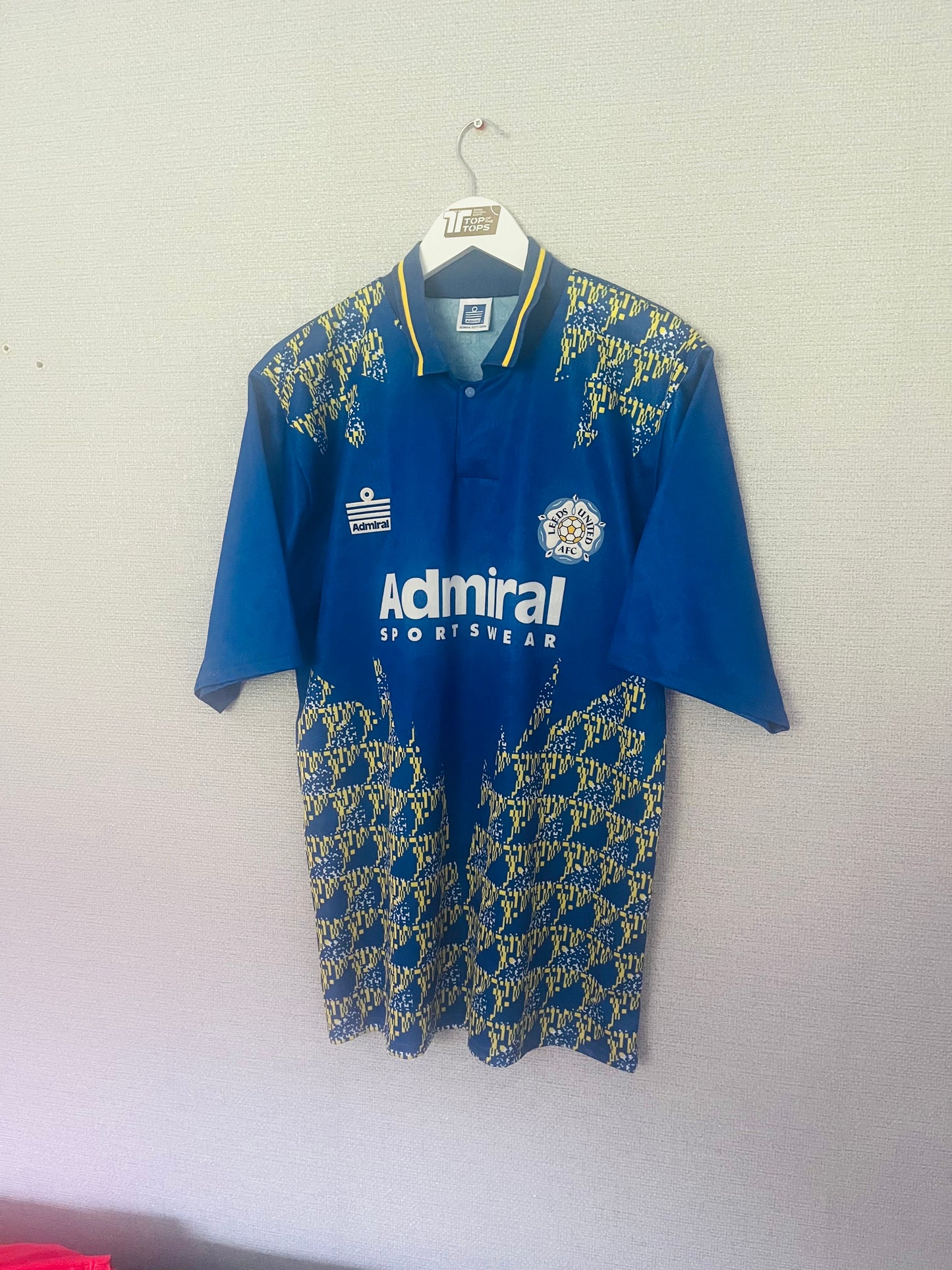 Leeds United away football shirt
1992/93 Large