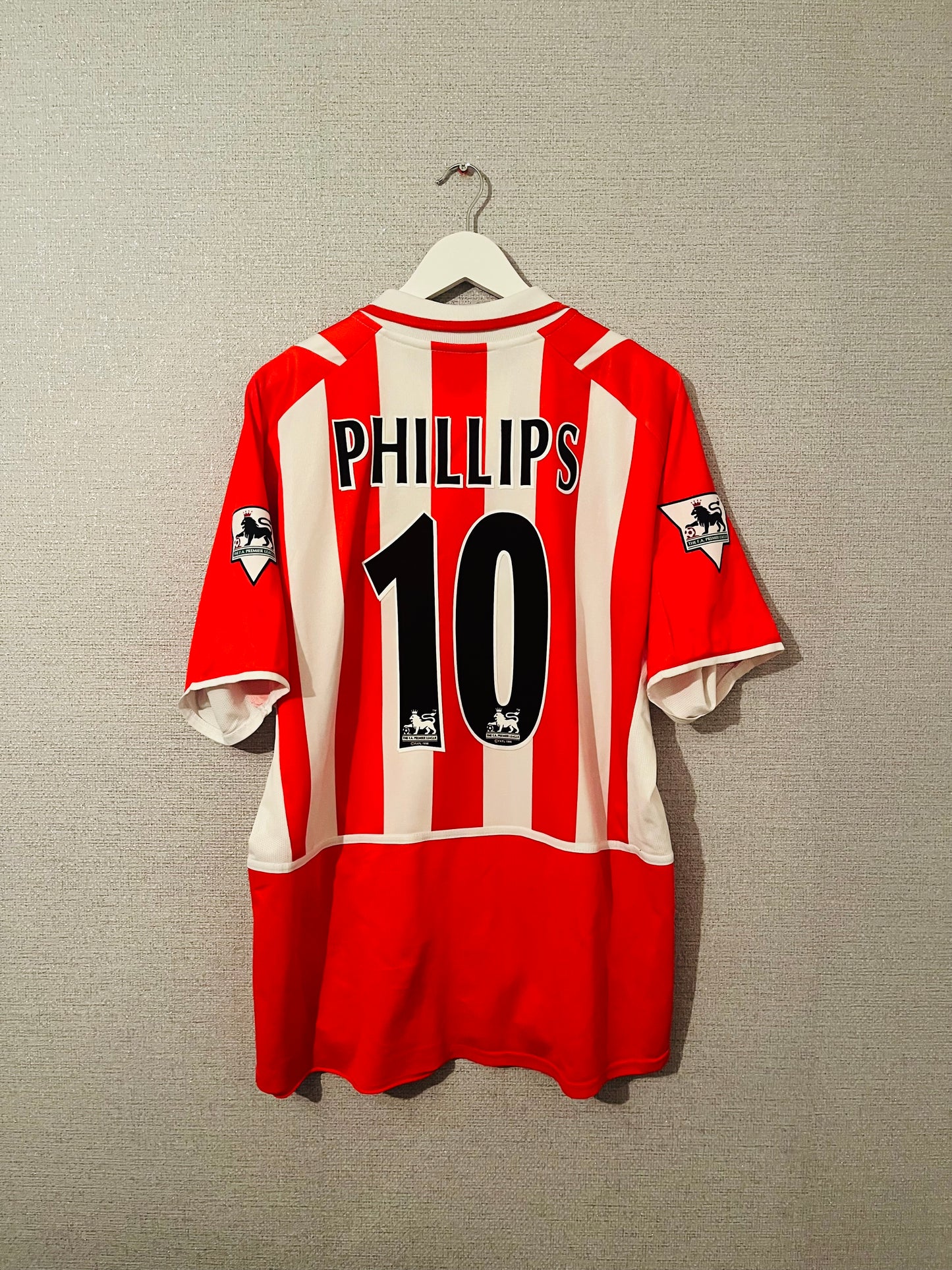 Sunderland home football shirt 2002/04 Phillips XL