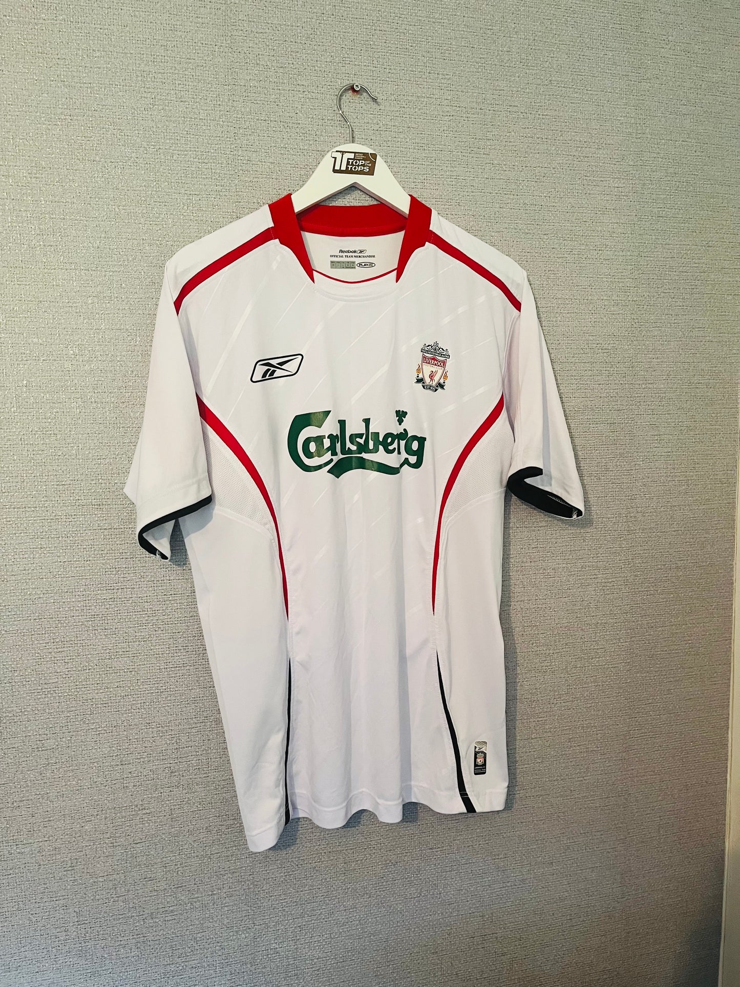 Liverpool away football shirt
2005/06 Morientes Medium
