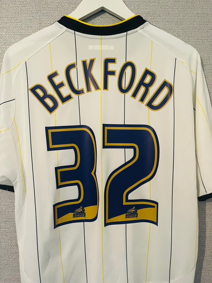 Leeds United home football shirt 2005/06 Beckford Medium