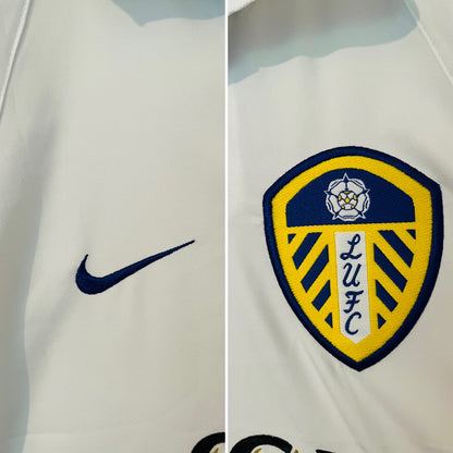 Leeds United home football shirt
2002/03 Viduka Large