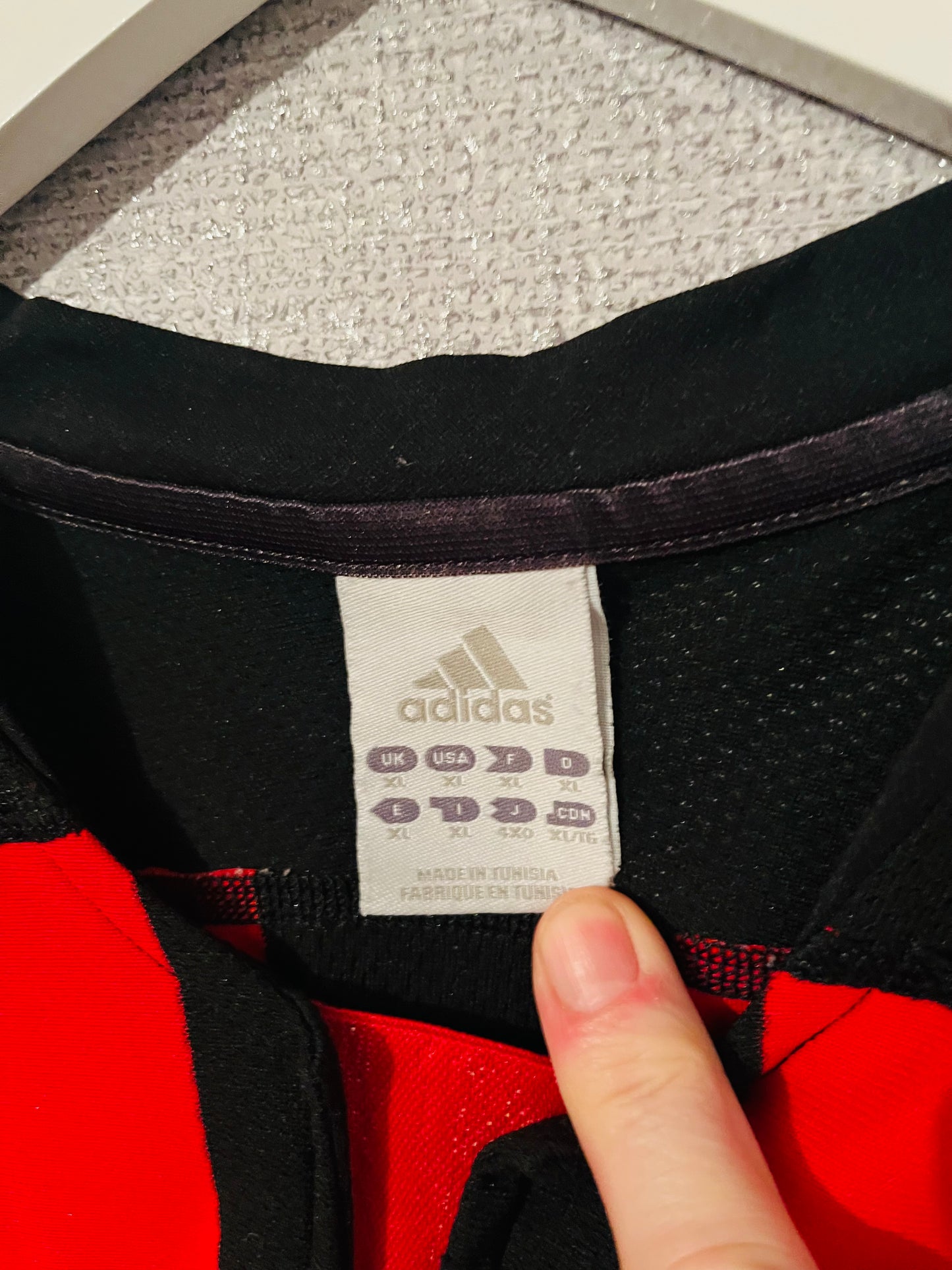 AC Milan home football shirt
2003/04 Redondo XL