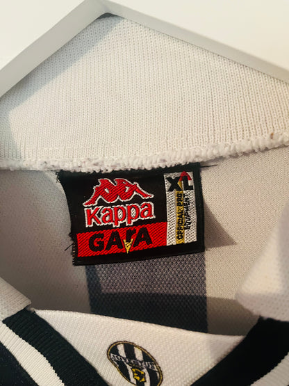 Juventus home football shirt
1994/95 XL