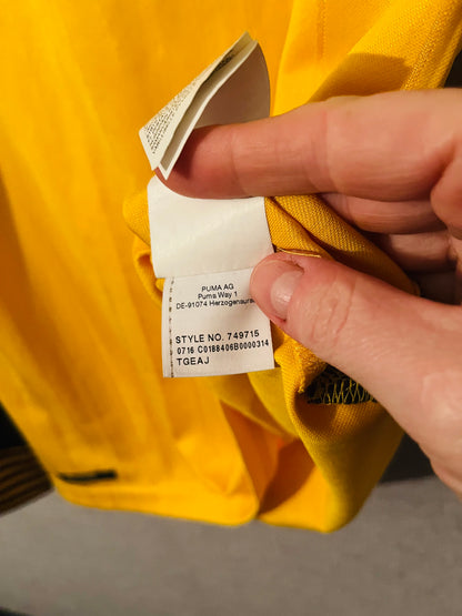 Arsenal away football shirt 2016/17 Ozil Large