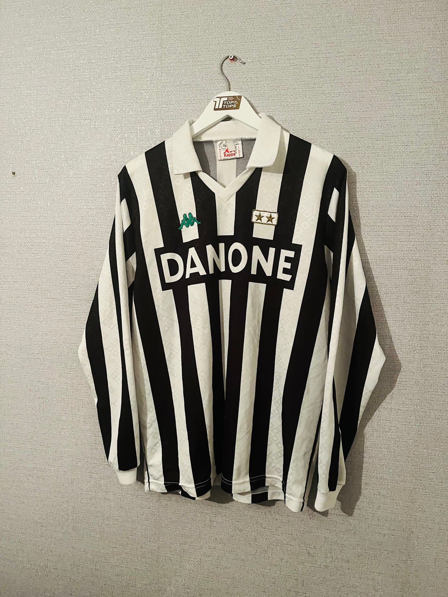 Juventus home football shirt L/S 1992/94 Large