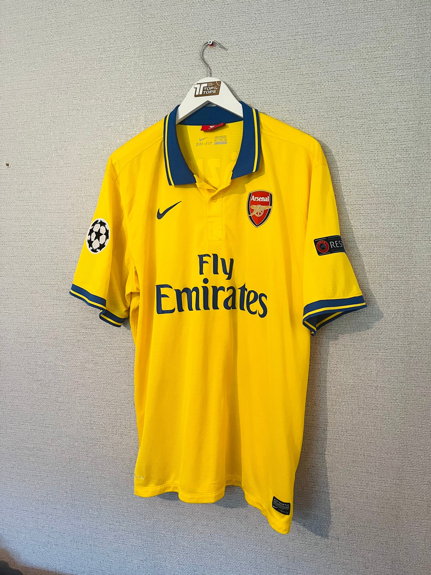Arsenal away football shirt 2013/14 Ozil XXL