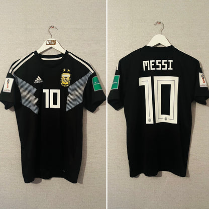 Argentina away football shirt     W/C 2018 Messi Medium