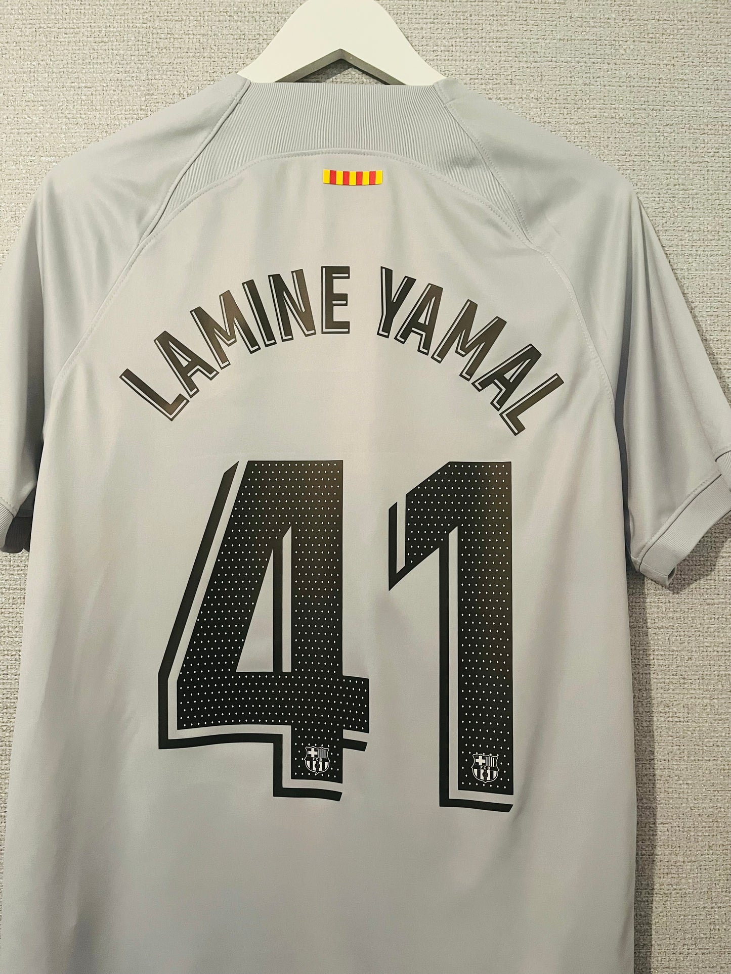Barcelona third football shirt 2022/23 Lamine Yamal Medium