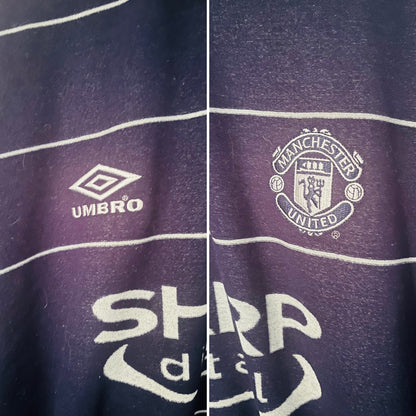 Manchester United away football shirt 1999/2000 Stam XL