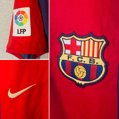 Barcelona home football shirt 2002/04 Xavi Medium