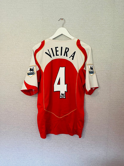 Arsenal home football shirt
2004/05 Vieira Medium