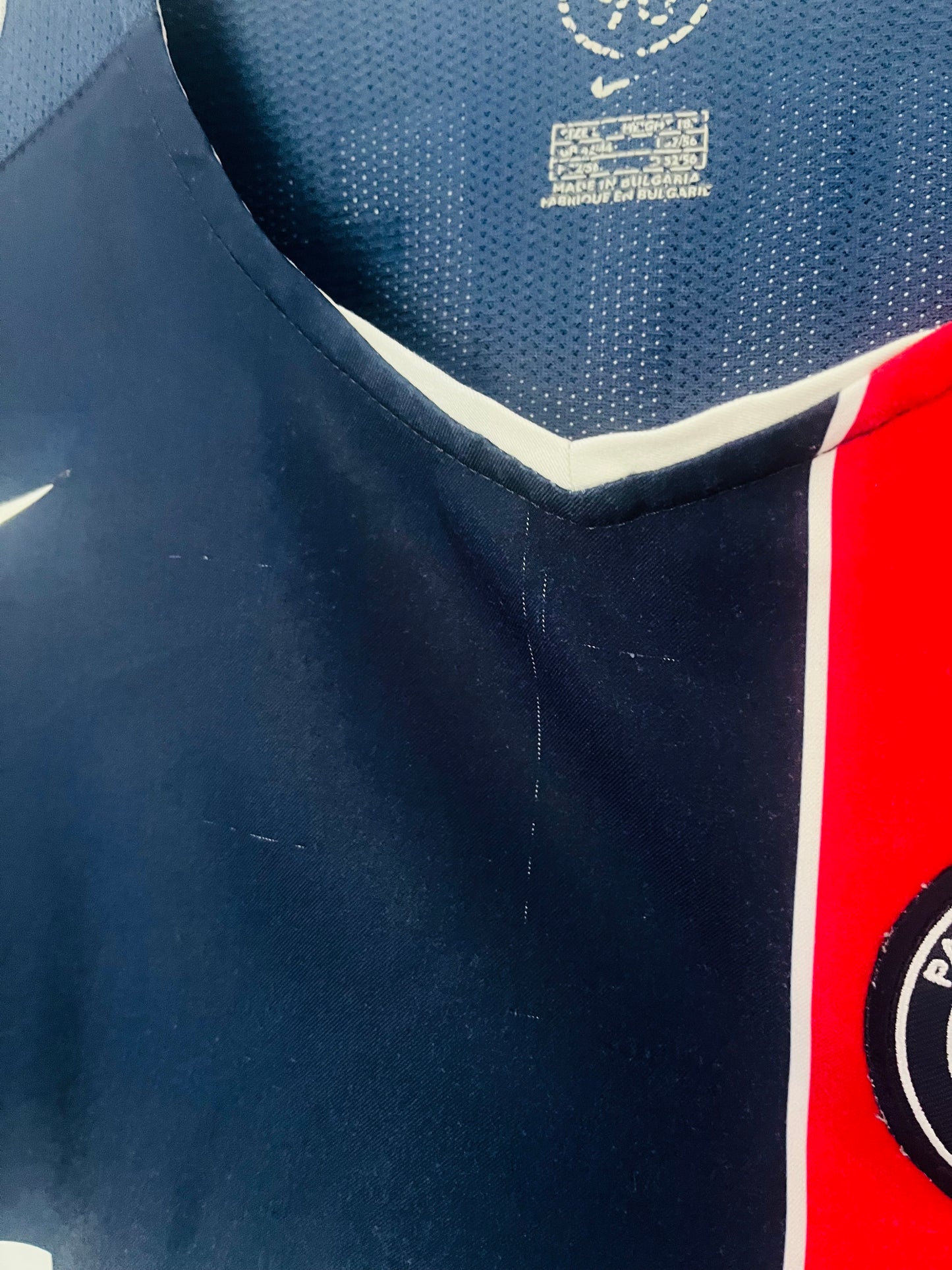 PSG home football shirt
2004/05 Pauleta Large