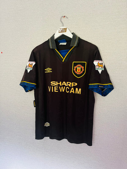 Manchester United away football shirt 1994/95 Cantona Medium