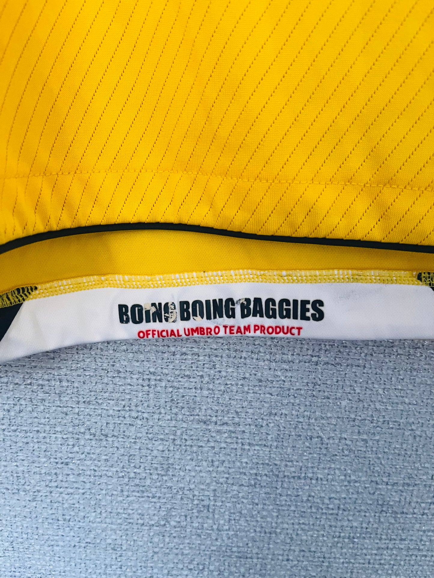 West Bromwich Albion away football shirt 2008/09 Large