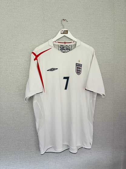 England home football shirt
W/C 2006 Beckham XXL