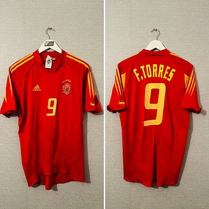 Spain home football shirt 2004/06 Torres Medium