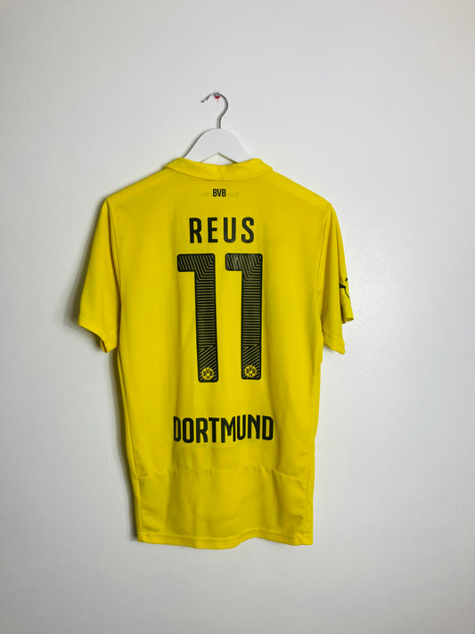 Borussia Dortmund home football shirt

2014/15 Reus medium