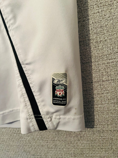 Liverpool away football shirt
2005/06 Gerrard Large