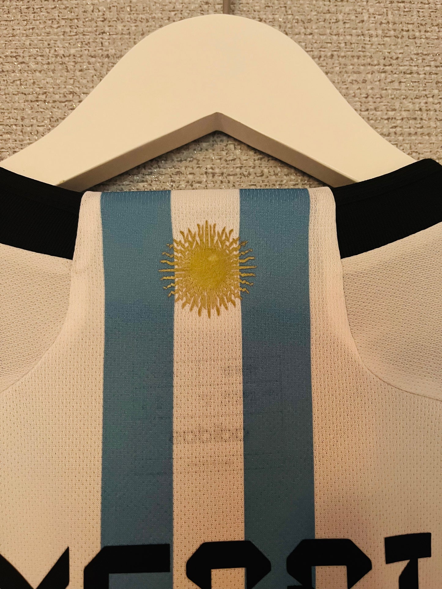 Argentina home football shirt     W/C 2022 Messi XL