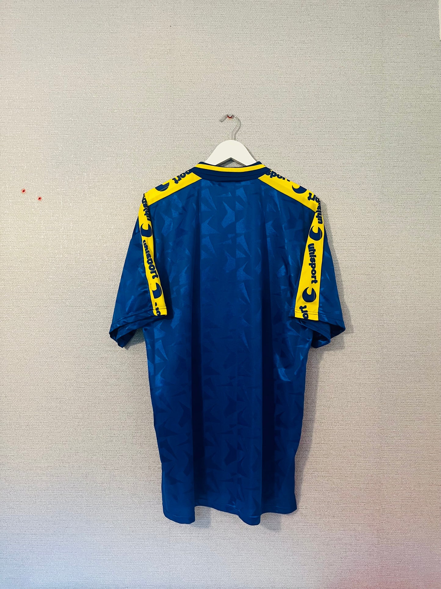Barrow away football shirt
1998/99 XL