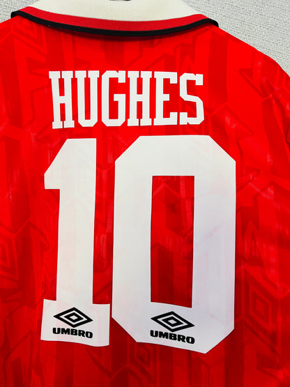 Manchester United home football shirt
1992/94 Hughes XL