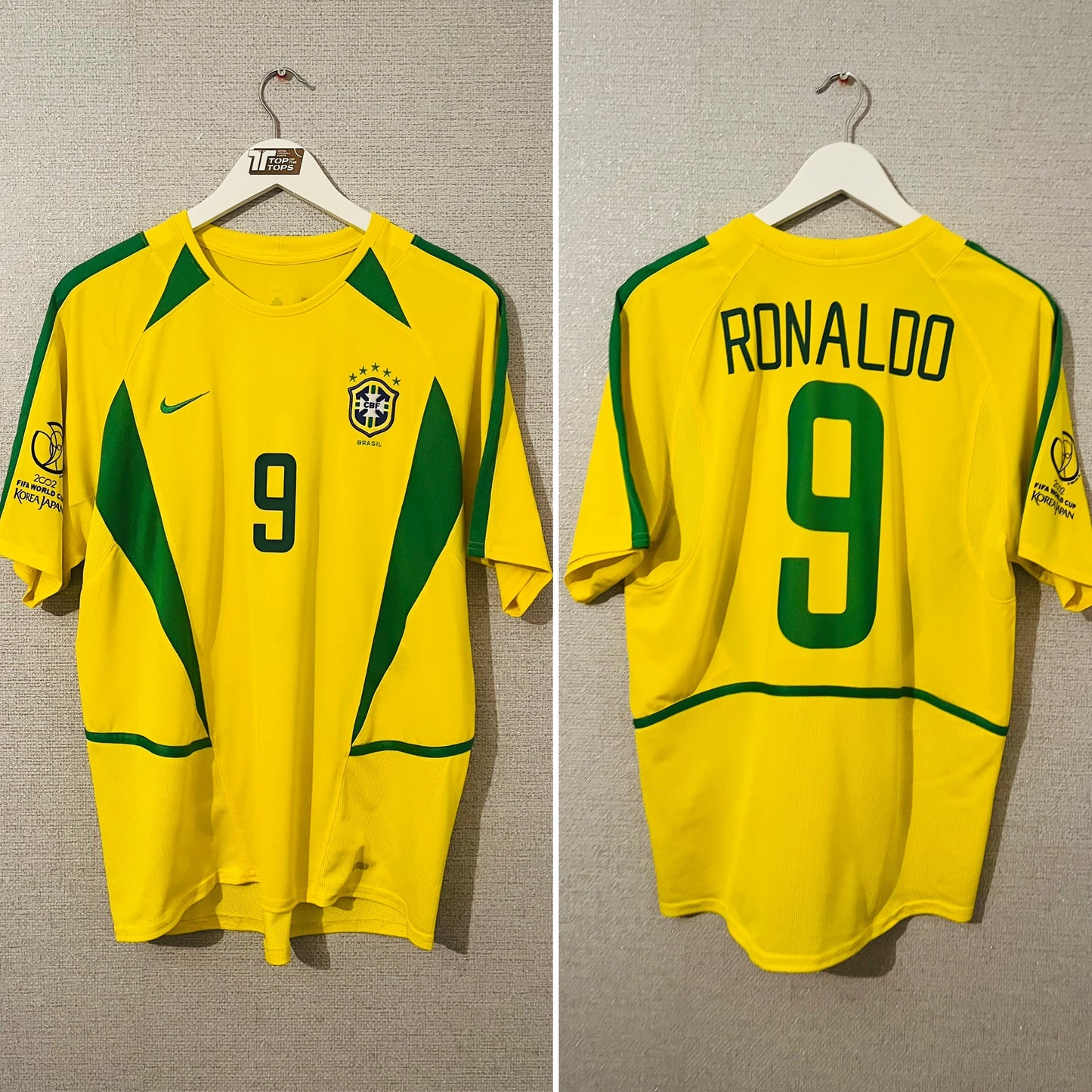 Brazil home football shirt            W/C 2002 R9 Medium