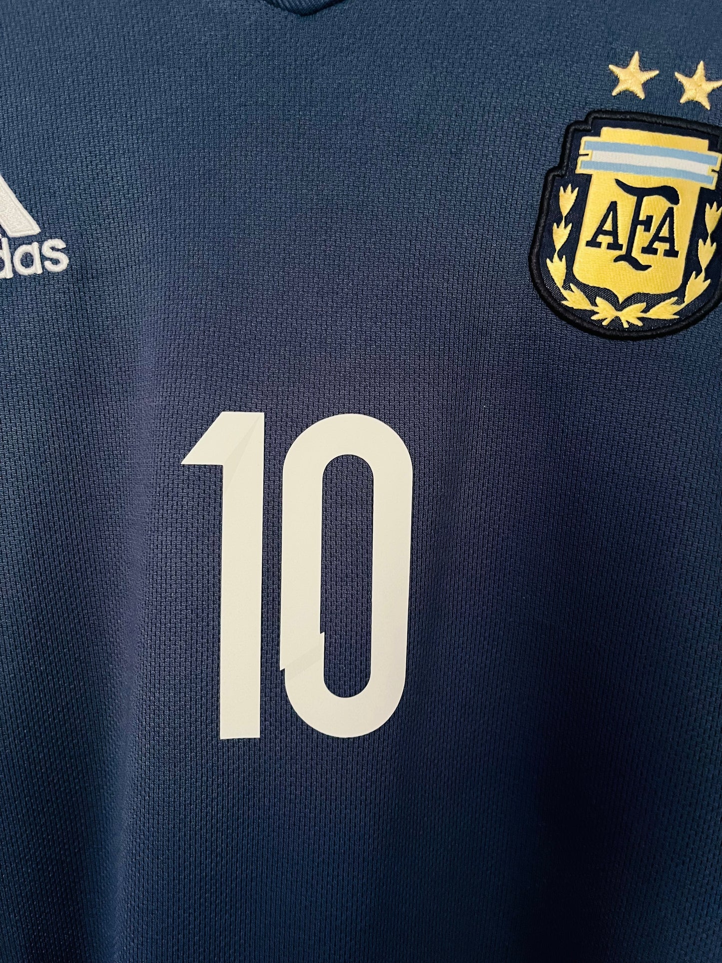 Argentina away football shirt 2015/16 Messi Large