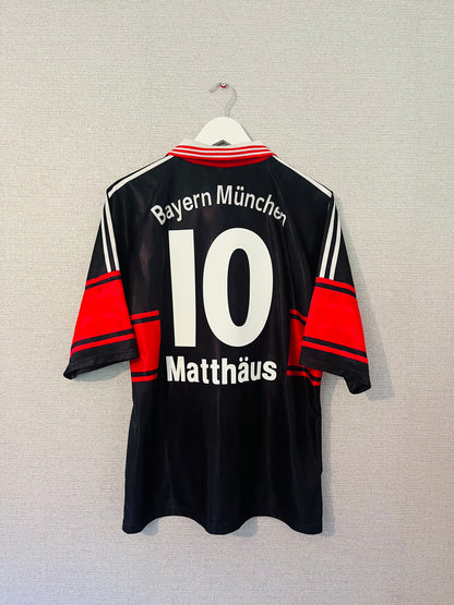 Bayern Munich home football shirt 1997/98 Matthaus Large
