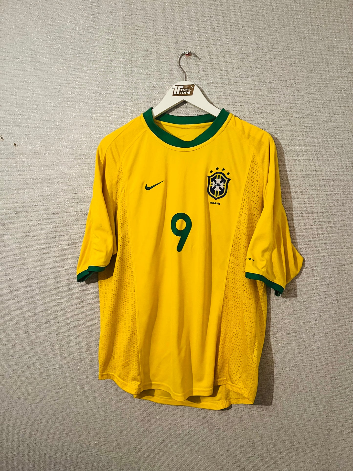 Brazil home football shirt 2000/02 R9 Large