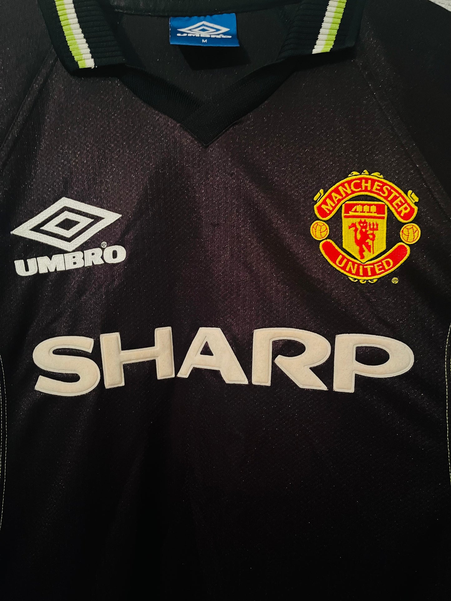 Manchester United third football shirt 1998/99 Beckham Medium