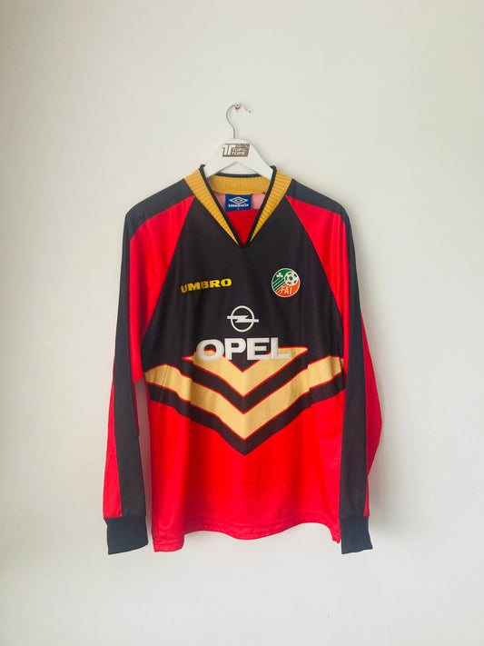 Republic of Ireland goalkeeper football shirt 1999/2000 Large