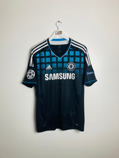 Chelsea away football shirt

2011/12 Drogba medium