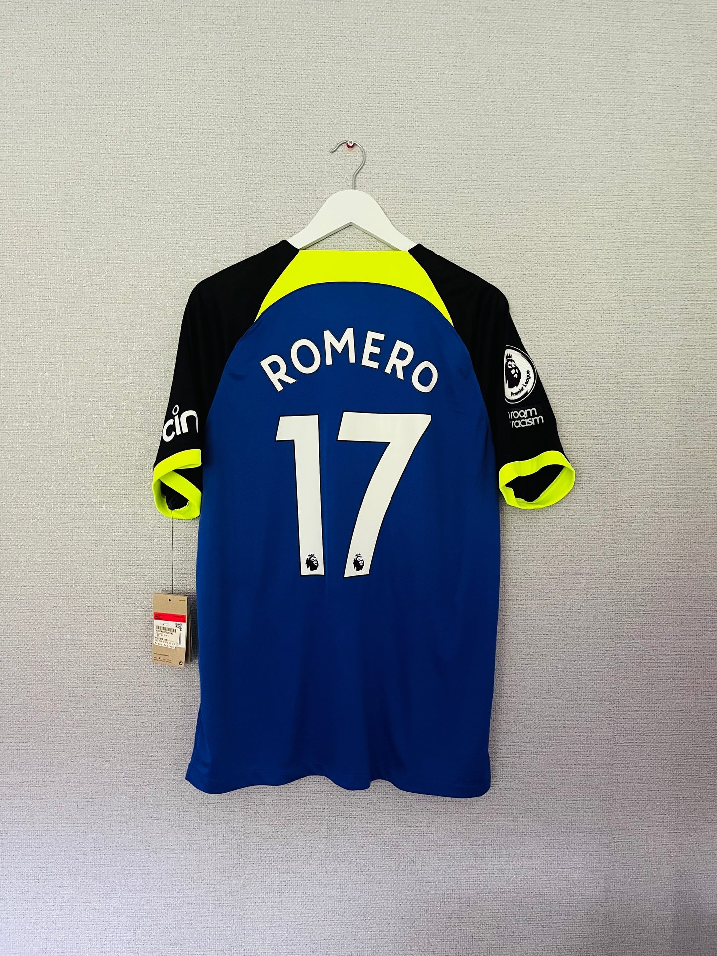 Tottenham Hotspur Spurs away football shirt 2022/23 Romero Large BNWTs