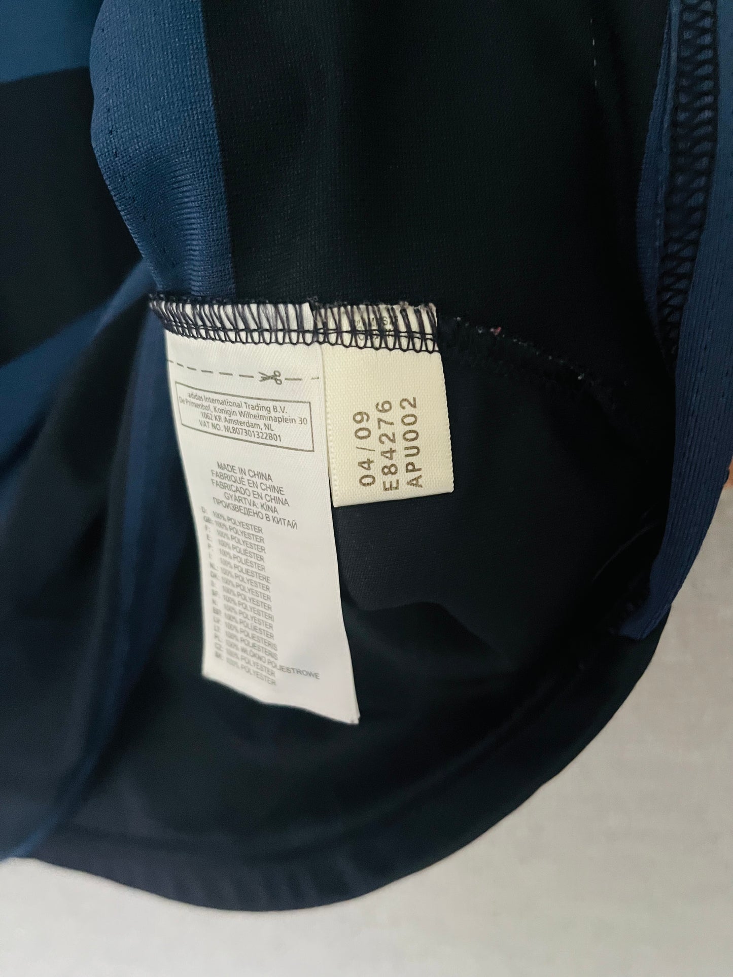 Chelsea away football shirt
2008/09 Ballack Medium