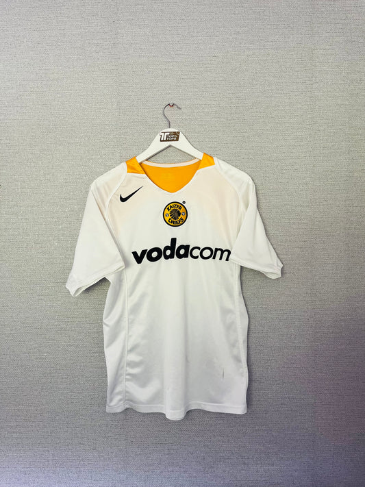 Kaizer Chiefs away football shirt 2004/05 medium