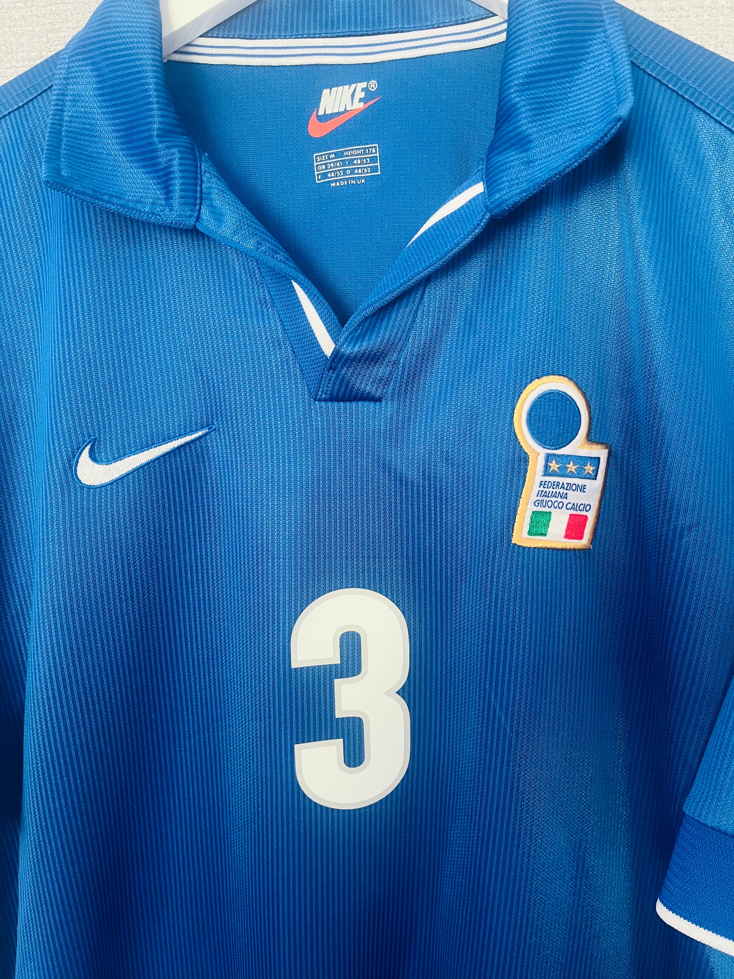 Italy home football shirt W/C 1998 Maldini Medium