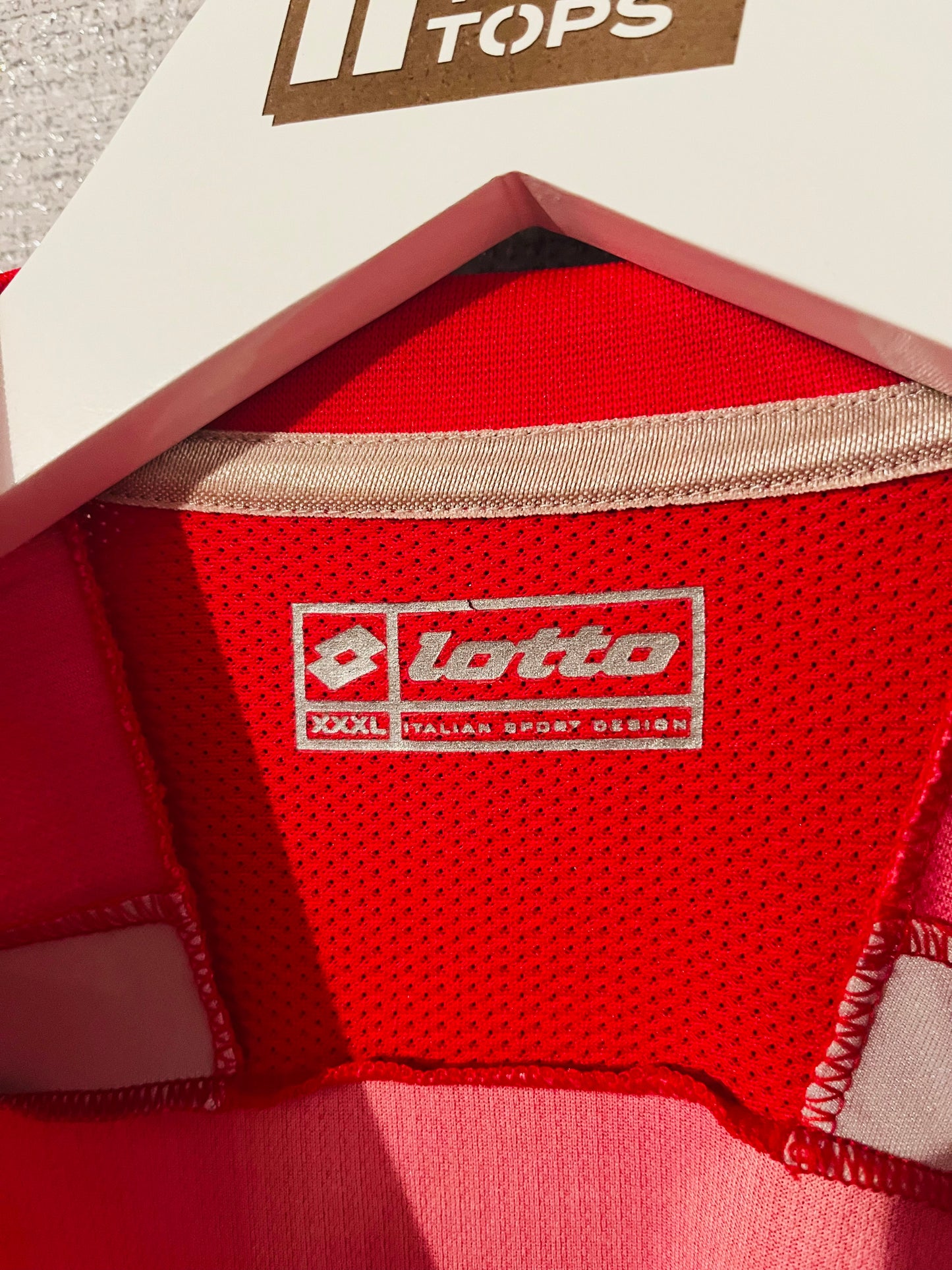 QPR Queens Park Rangers away football shirt 2009/10 Taarabt XL