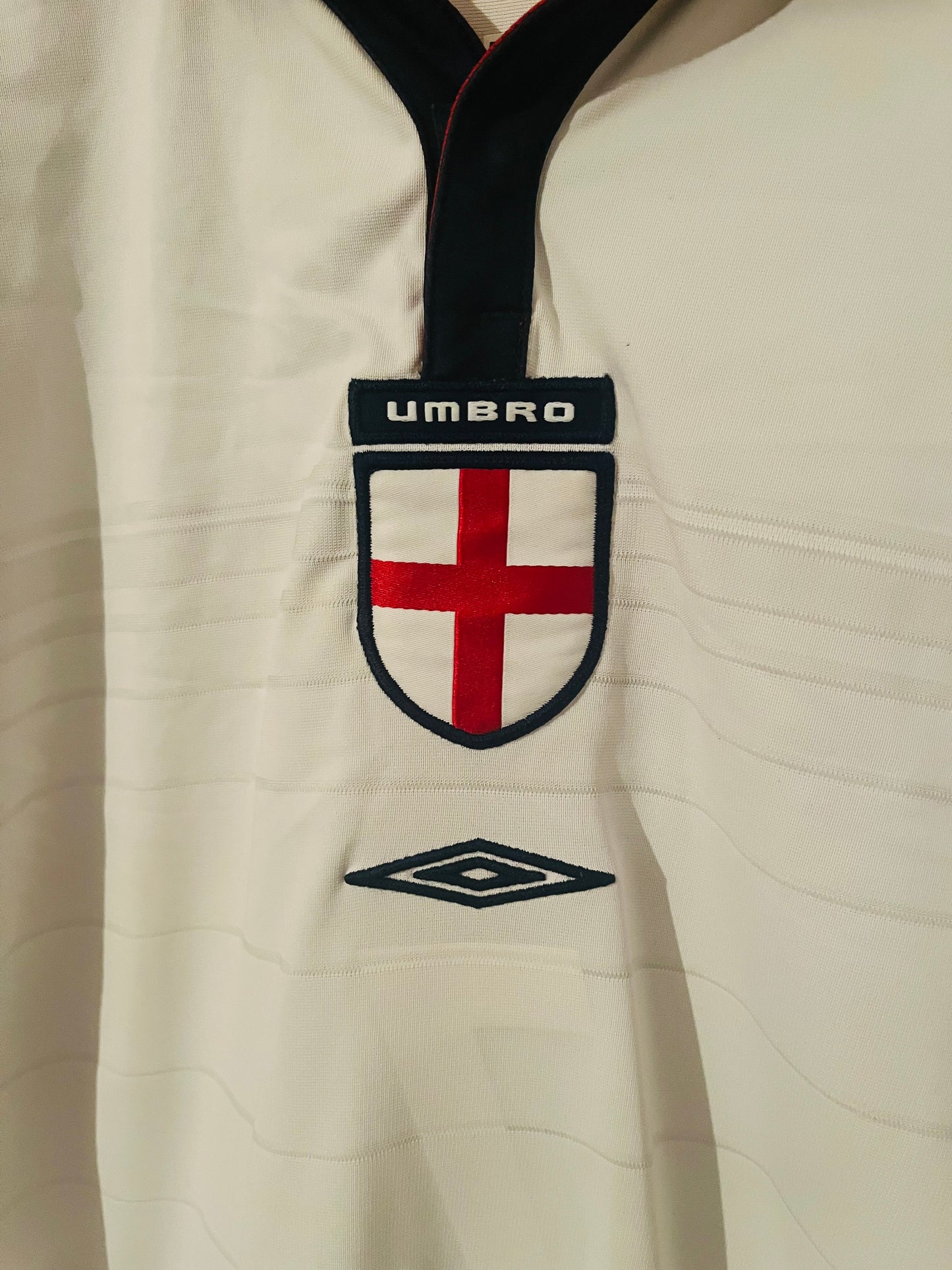 England home football shirt Euro 2004 Beckham Large