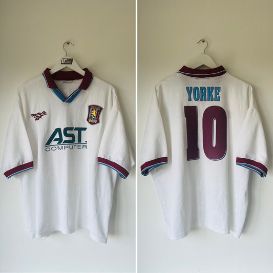 Aston Villa away football shirt
1996/98 Yorke XXL