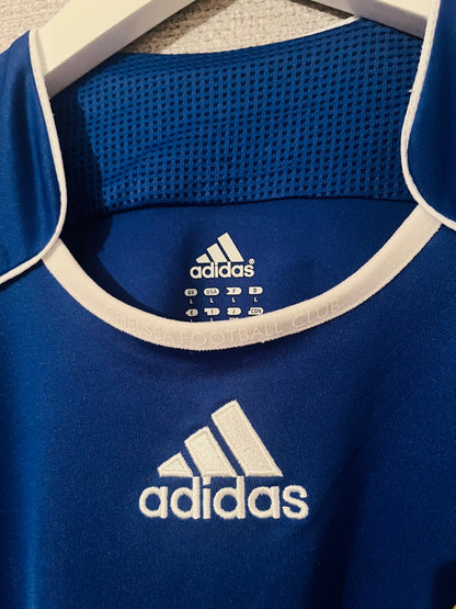 Chelsea home football shirt
2006/08 Drogba Large