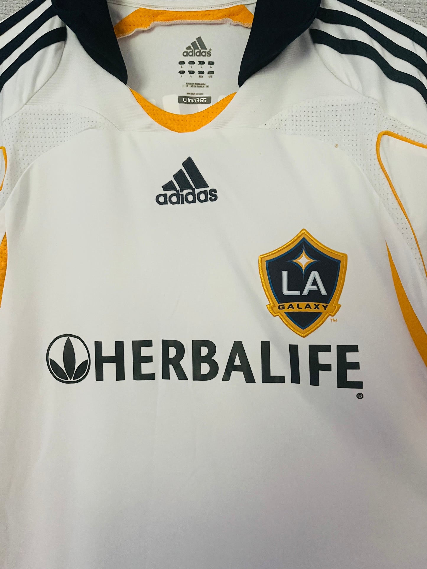 LA Galaxy home football shirt
2007/08 Beckham Large