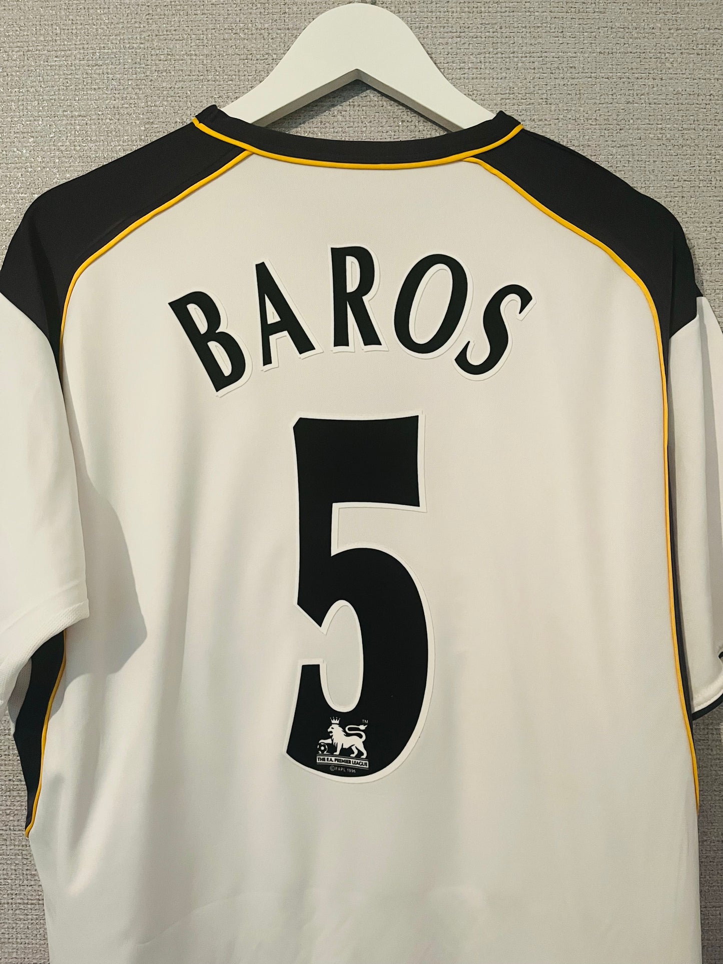 Liverpool away football shirt 2001/03 Baros Large