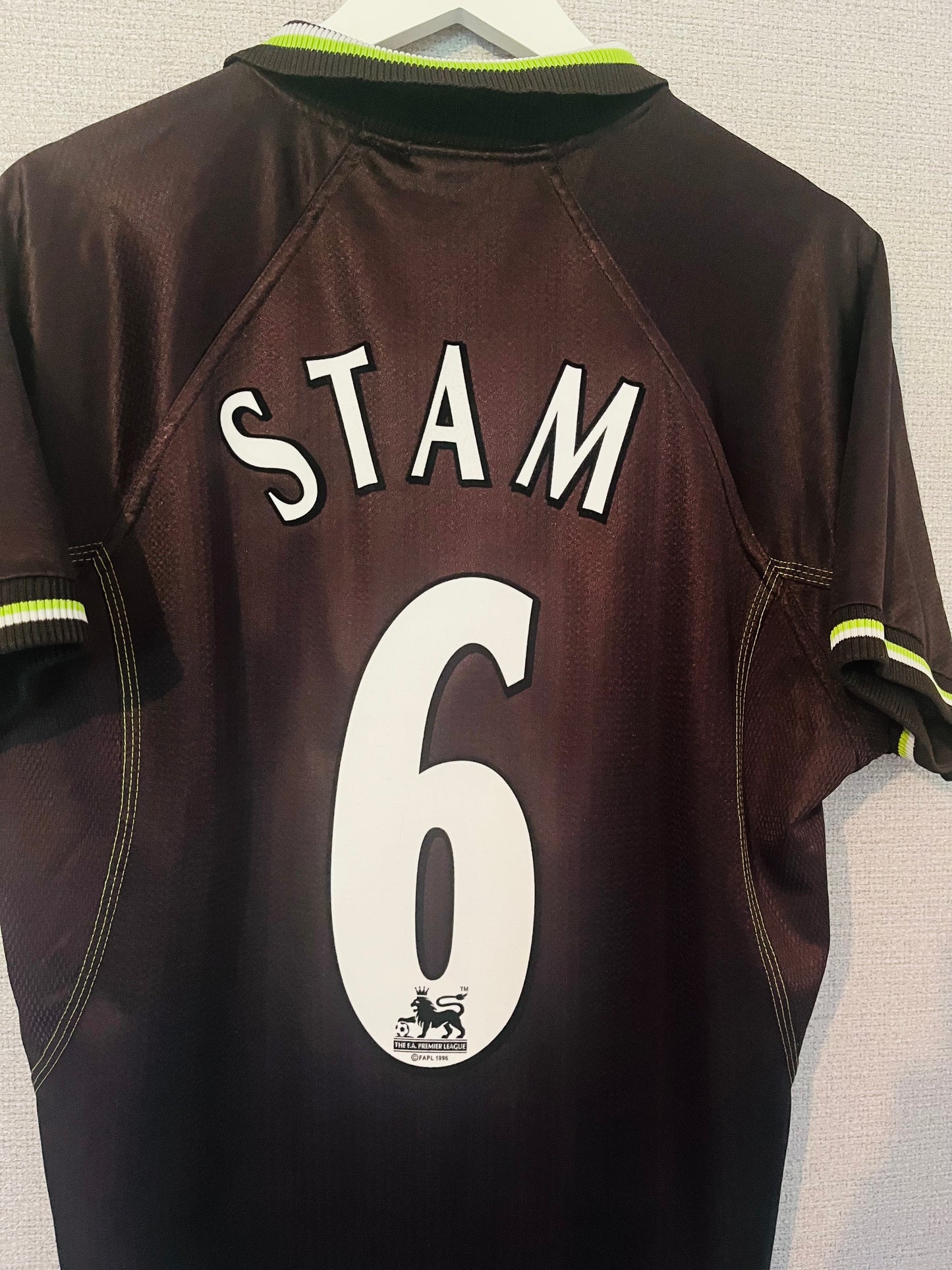 Manchester United third football shirt 1998/99 Stam Medium